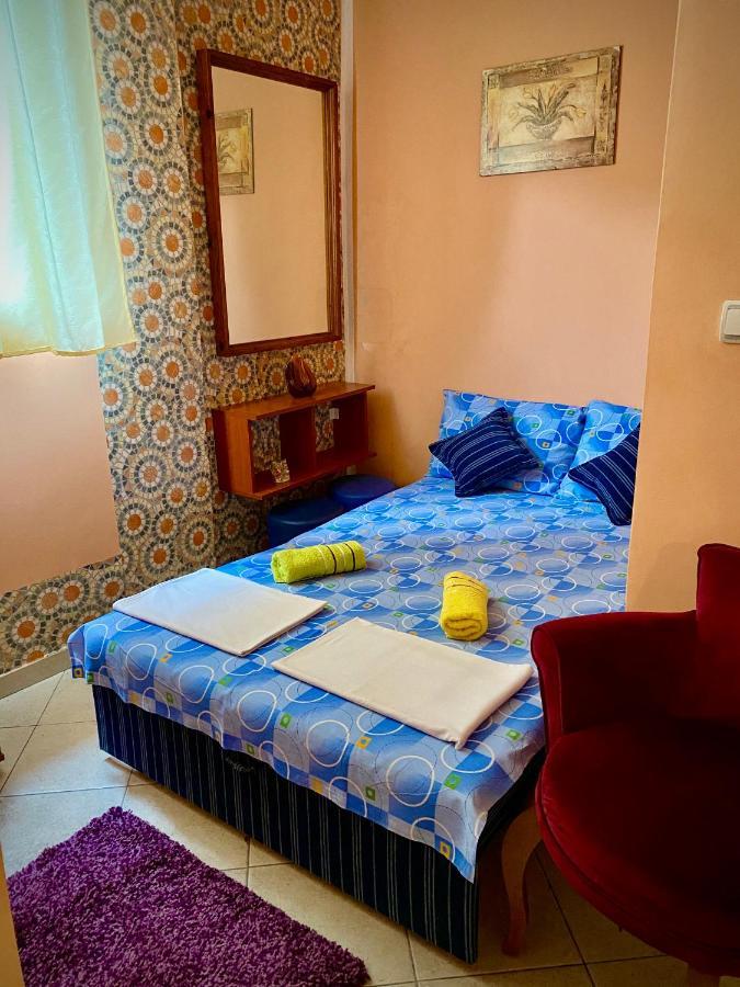 Vila Duricic 300M Od Mora Hotel Thenovici Exterior photo